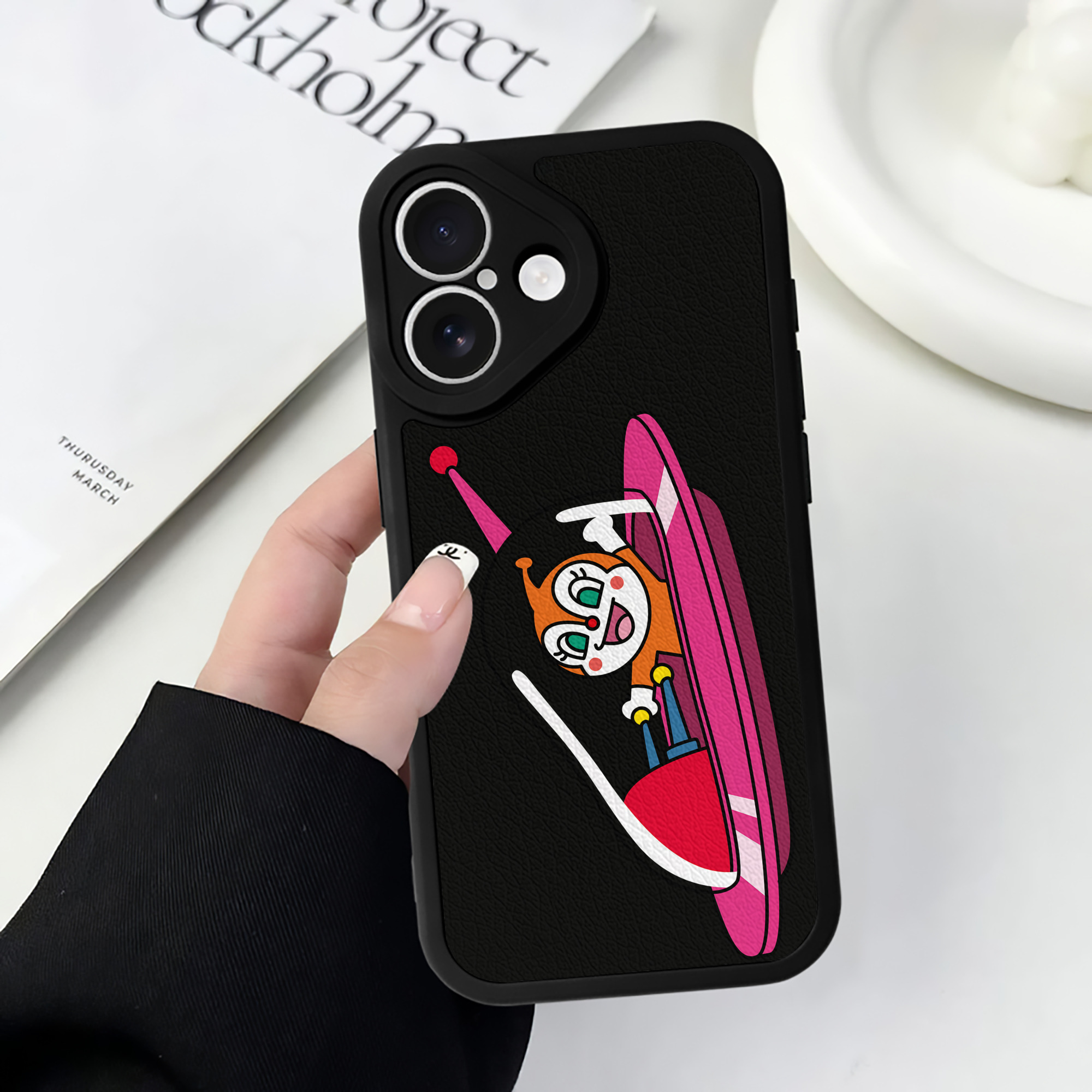 （画像用） アンパンマン Anpanman 【iPhone 16シリーズ対応】シリコンスマホケース（レザー調） 材質：シリコン